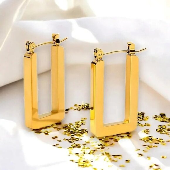 🆕️18K Gold Plated Cuban Chain Necklace + FREE Stainless Steel Earrings! Trendy - Picture 10 of 14